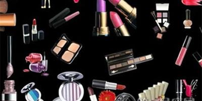 12星座女為何要不停地買化妝品？